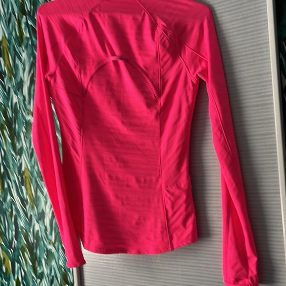 Athleta top xs - Picture 4 of 4